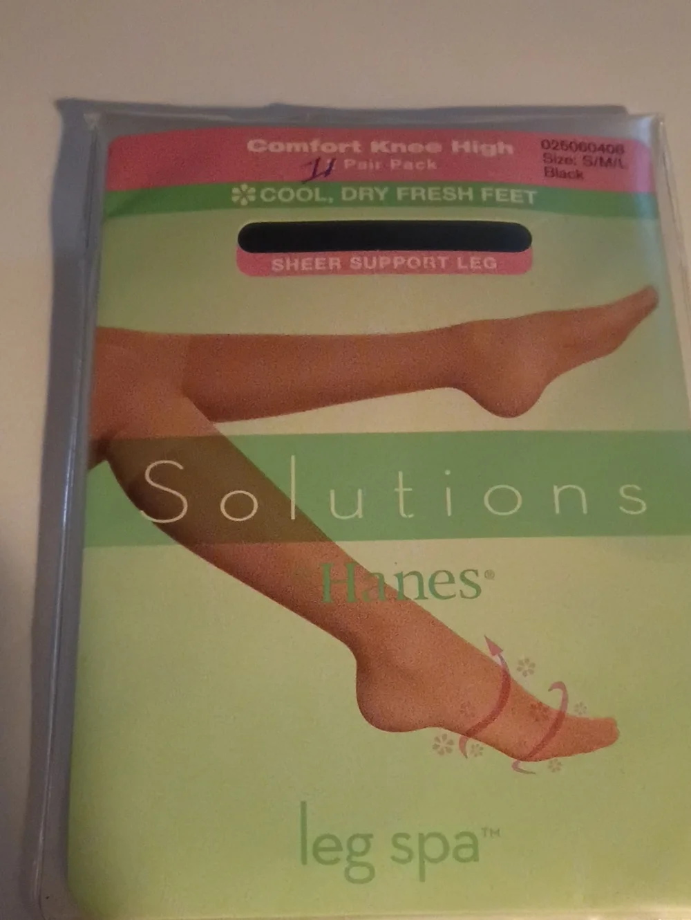 🌻5/$10 Hanes Solutions Comfort Knee Highs - Black